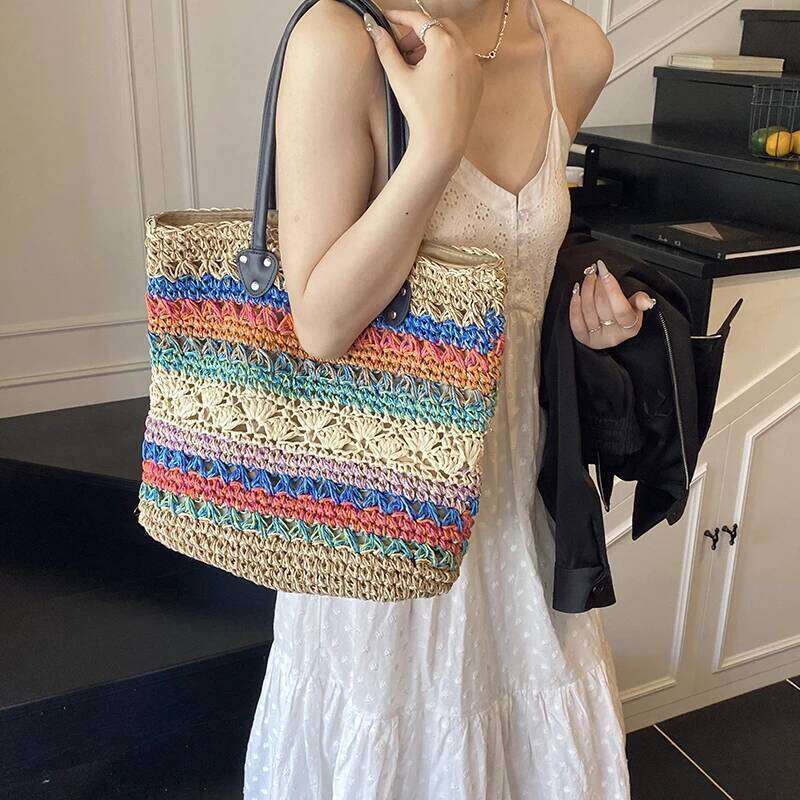 2025 New Fashion Summer Beach Vintage Woven Straw Handbag Rainbow Color Female Shoulder Vacation Tote Bag