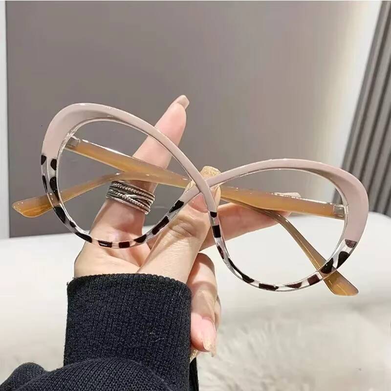 Luxury Retro Cat Eye Reading Fashionable Large Frame Presbyopia Glasses for Women Blue Light Blocking Computer Eyewear ddmythur