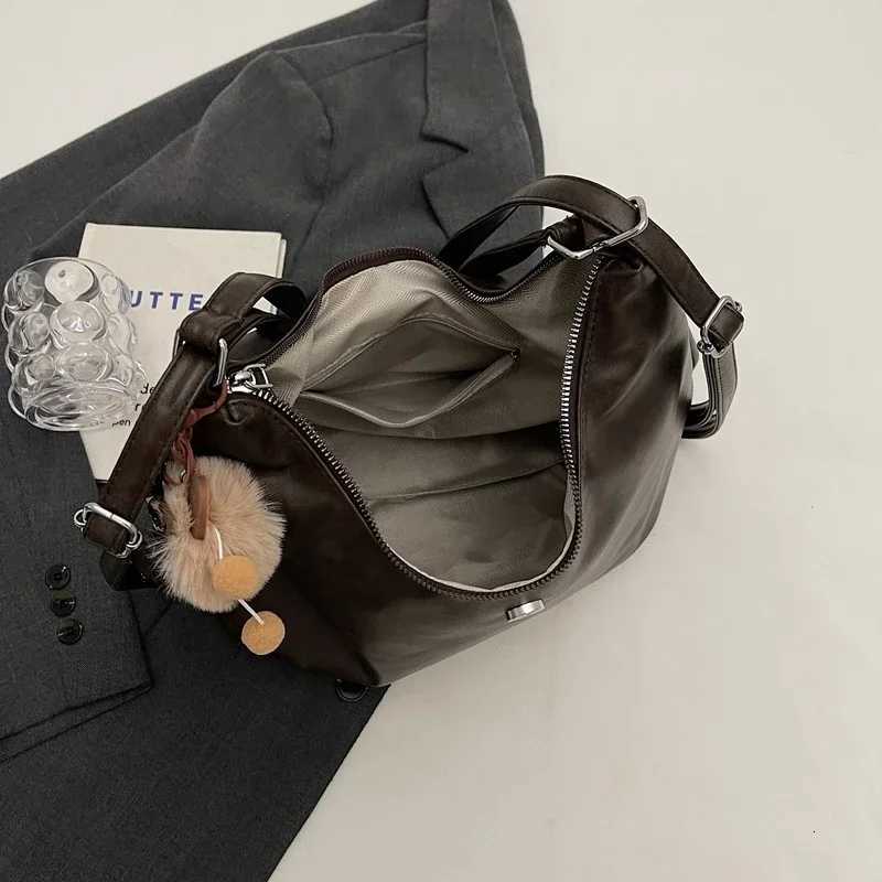 Retro Large Capacity Tote Bag for Women 2025 New PU Waterproof Multi-Functional Shoulder Backpack Shoulder Bag XJ250704