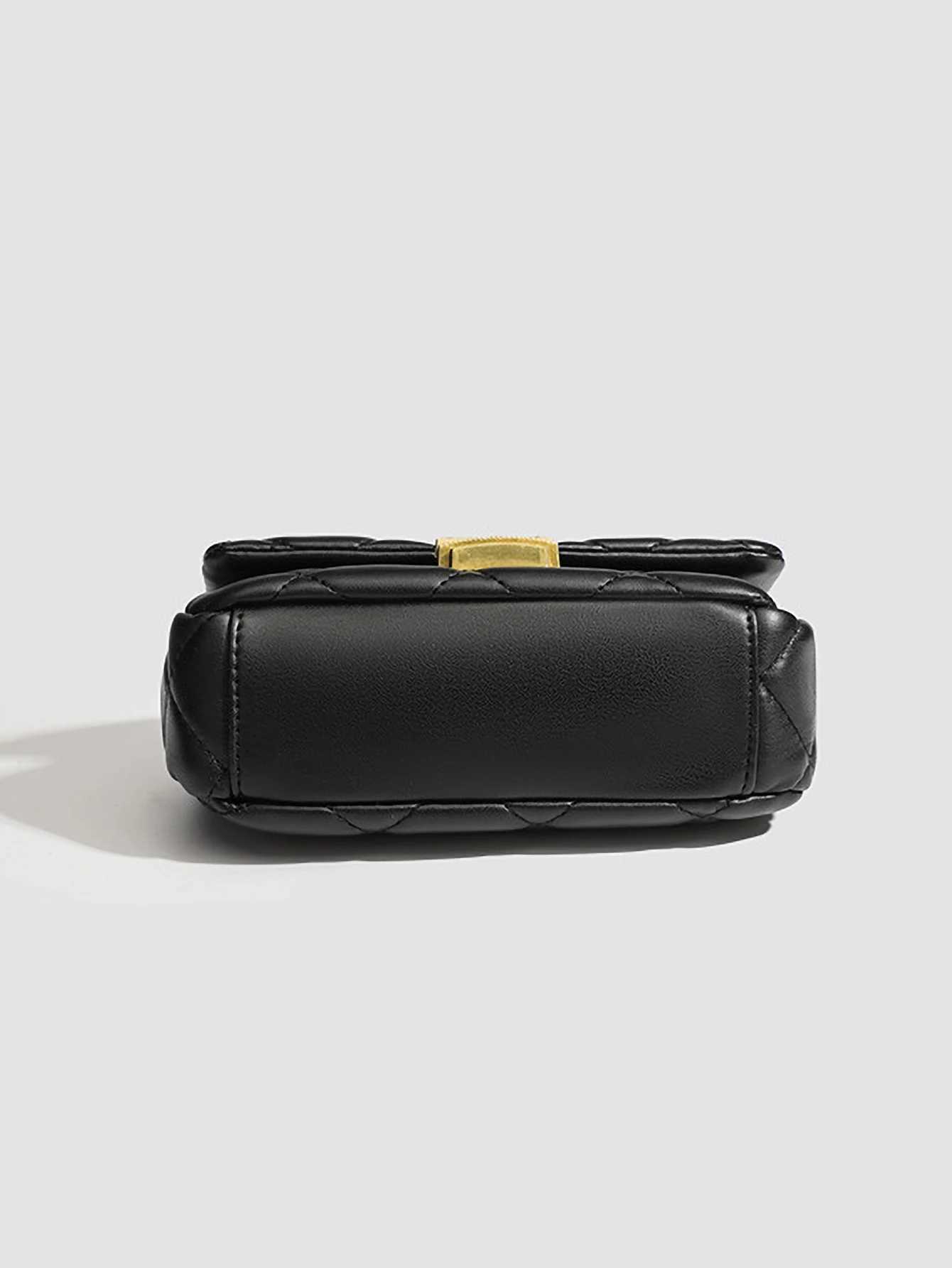 Reliable and modern chain small square bag simple and portable handheld shoulder bag Y250722