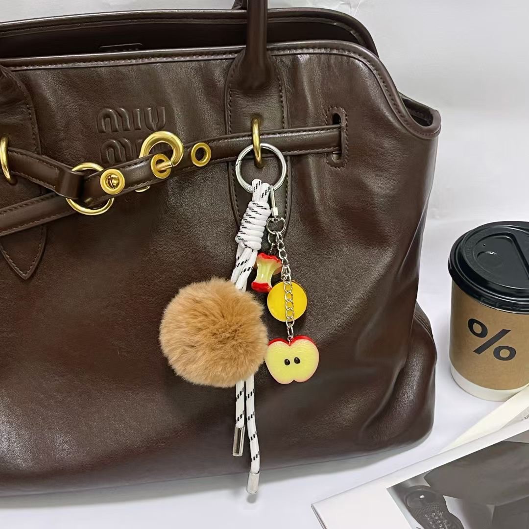 Bag Charms Unique Heart Charm Keychain - Stylish Women's Bag Accessory & Purse Decor