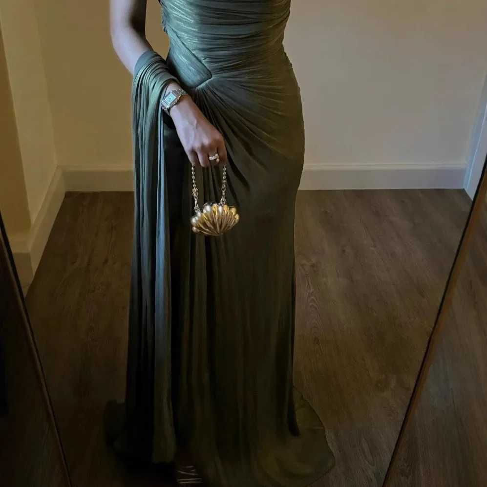 Autumn and Winter Corseted Pleated Evening Dress with Flowing Ribbons and Sparkling Details for Women in Dubai and Turkey XJ250722