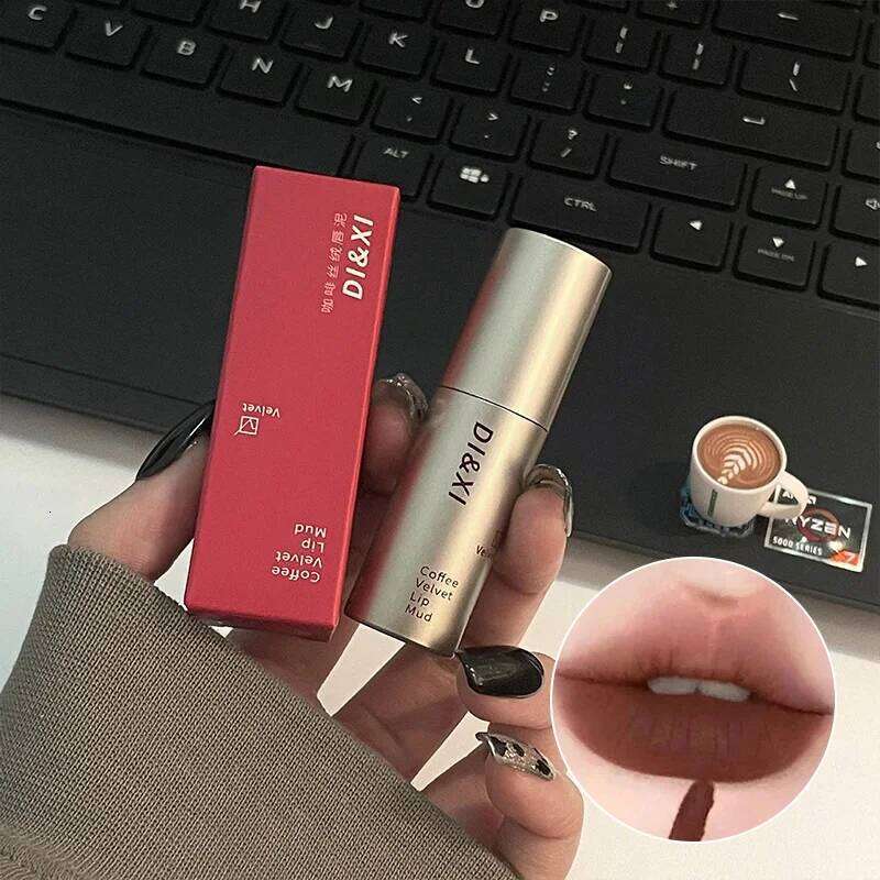 DIXI Mini Sier Tube Matte Lip Glaze Veet Finish, Skin-Enhancing, Versatile Low-Saturation Latte Shade X250722