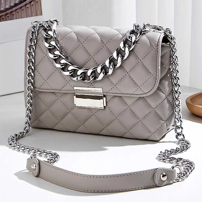 Fi High-Grade Chain Messenger Bag Chain E-Shoulder Sewing Small Square Bag Diamond Check Lock Design Y250722