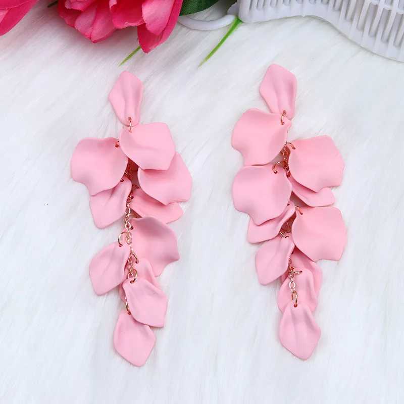 Flower Long Bohemian Drop Earrings for Women Rose Pink Petal Acrylic Tassel Hanging Earring Summer Fashion Jewelry Accessories XJ250722
