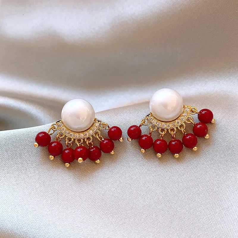 South Korea Temperament Unique Red Beads Tassel Imitation Pearls Stud Earrings For Women Fashion Sweet Crystal Jewelry Gifts XJ250722
