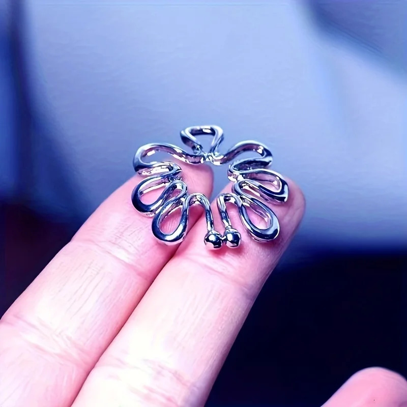 4 Pairs Non Piercing Nipple Rings Water Drop Heart Shaped Dangle Nipple Clips 250722