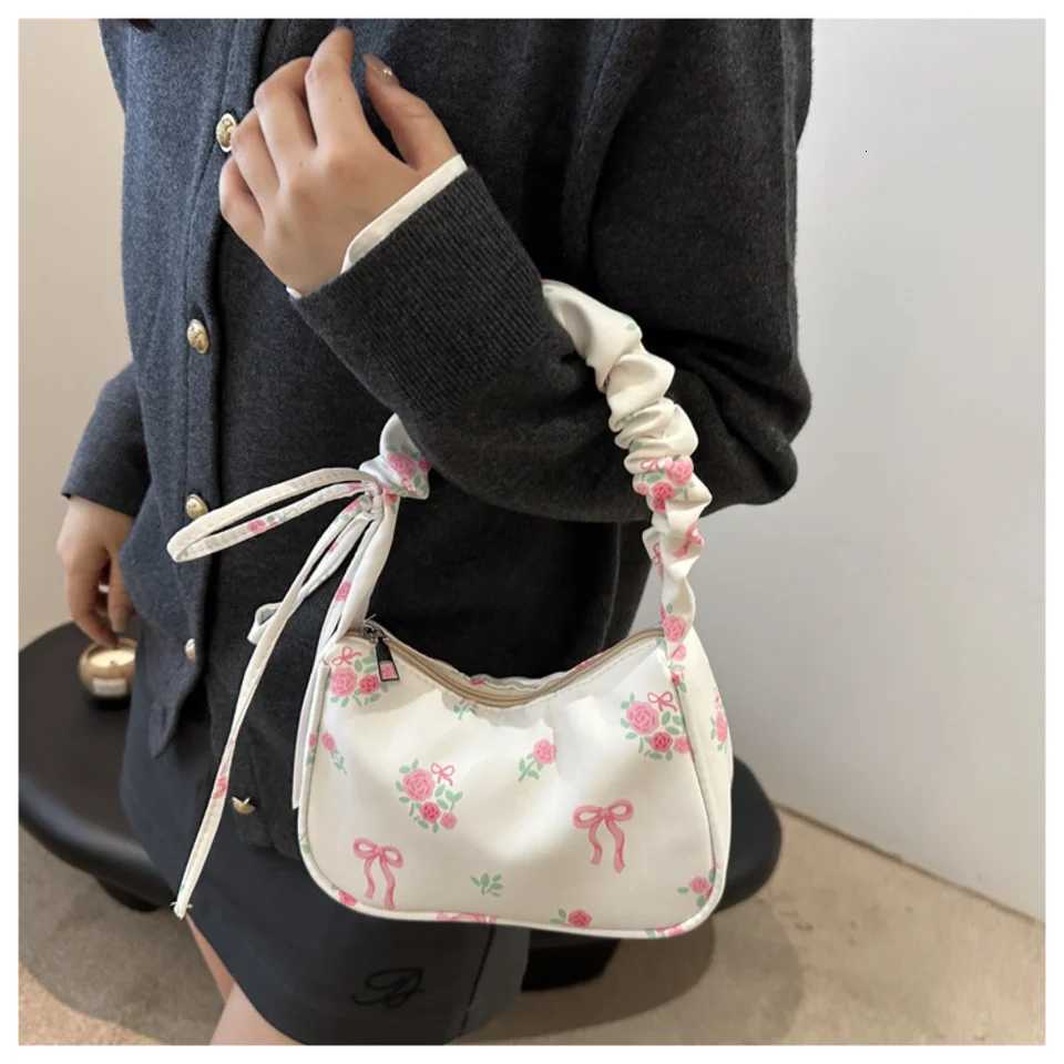 2025 Summer Womens Bag Canvas Pleated Handlebags Armpit Bag Korean Floral Bow Printed Zipper Tote Bag Small Female Shoulder Bag XJ250704