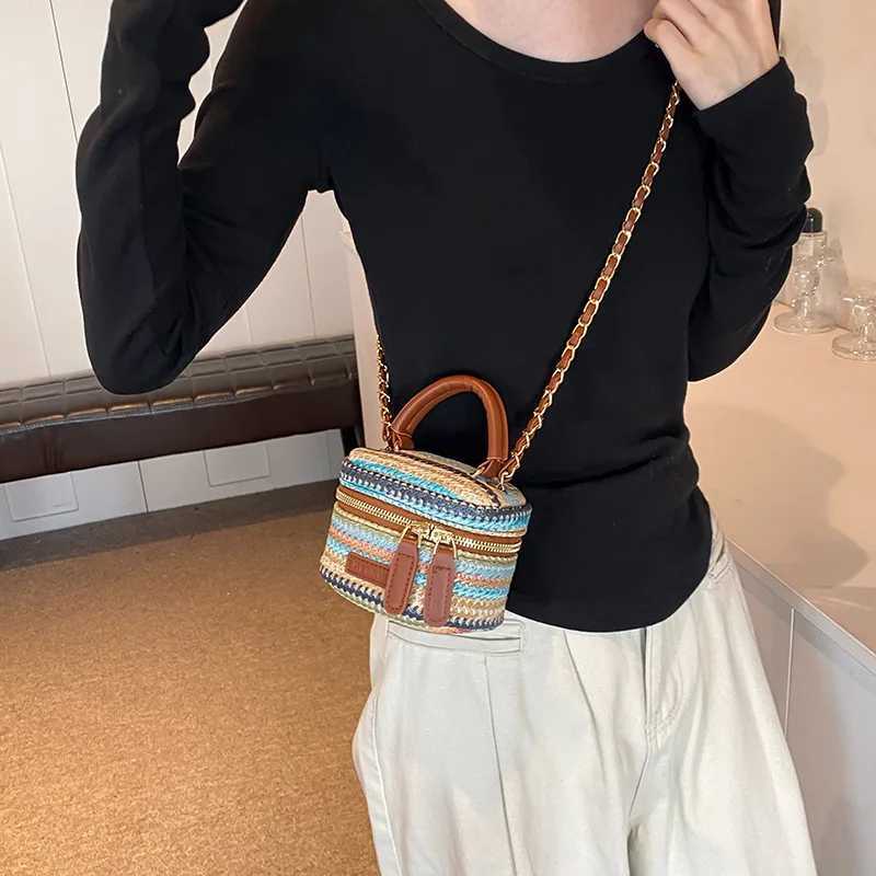 Handheld reliable small square bag simple summer woven shoulder bag trendy and high-end mens bag Y250722