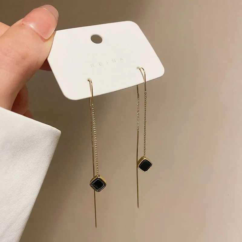 Fashion Black Heart Ear Line Long Hanging Earrings for Women Elegant Gold Color Pierced Tassel Earring Party Jewelry Gift XJ250722