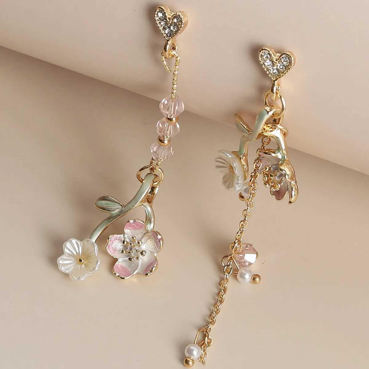 New Trend Cute Flower Asymmetrical Spiral Dangle Earrings for Women Charm Long Tassel Blue Crystal Drop Earrings Wedding Jewelry XJ250722