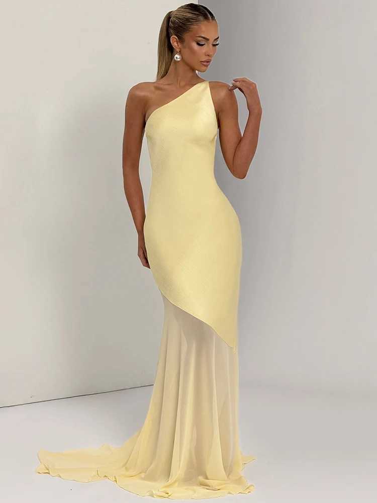 Mozision One Shoulder Backless Sexy Maxi Dress Women Gown Fashion Patchwork Sleeveless Bodycon Club Party Long Dress XJ250722