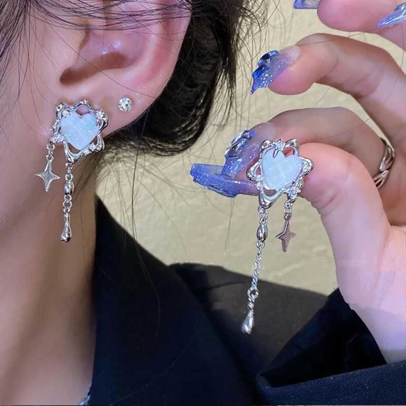 Irregular Heart Tassel Star Earrings Women Design Senior Sense of Fashion Personality Earring 2024 Y2K Trend Party Jewelry Gift XJ250722