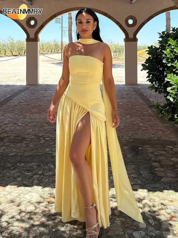 2025 Summer Party Dress Women Off-shoulder Strapless Yellow Long Dresses Pleat Scarf Neck Holiday Evening Lady Dresses XJ250722