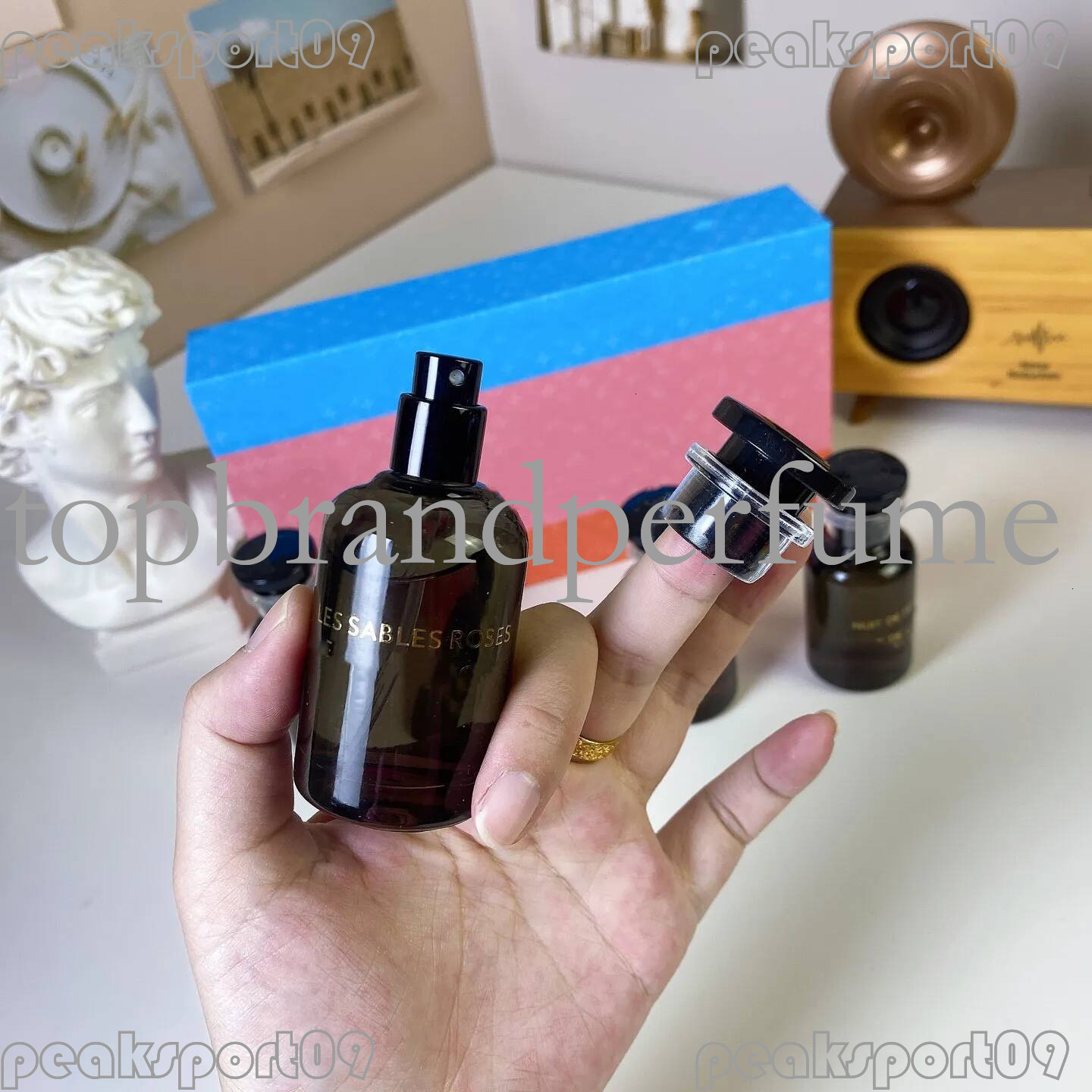 Famous 4x30ml Black bottle Perfu Set OMBRE NOMA SABLES ROSE PUR OUD Flora Sparay Suit 4 in 1 with Gift Box Original Semll perfus long-lasting ti sol