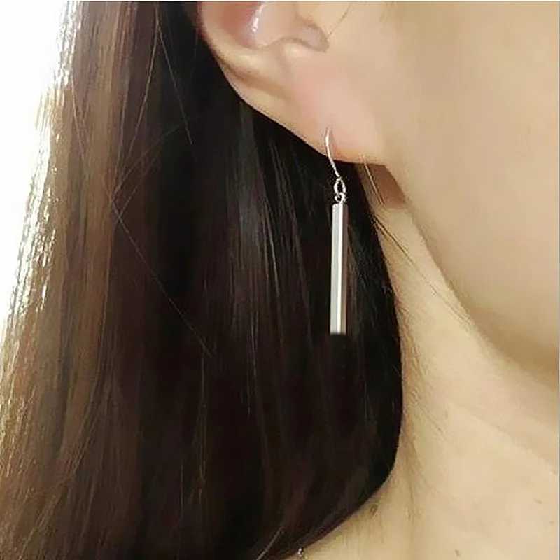 Gold Color Metal Women Hook Earrings Silver Color Dangle Earrings Female Small Earrings Simple Ear Jewelry XJ250722