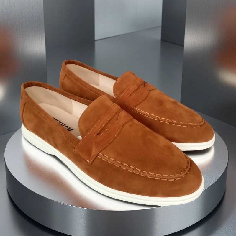 2025 Brand Suede Leather Loafers Men Casual Shoes Luxury Mens Breathable Slip-on Driving Shoes Moccasins XJ250722