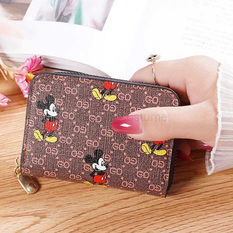 Disney Mickey Mouse Card Bag Wallets Zipper Women Cartoon Fashion Coin Purse Girls Clutch Luxury Credit ID Card Holder 11 Bits W250722