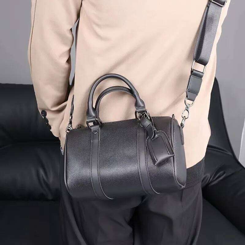 New Men's Fashion Design Crossbdoy Bags Men Single Shoulder Bag Soft PU Leather Male Crossbody Handbag