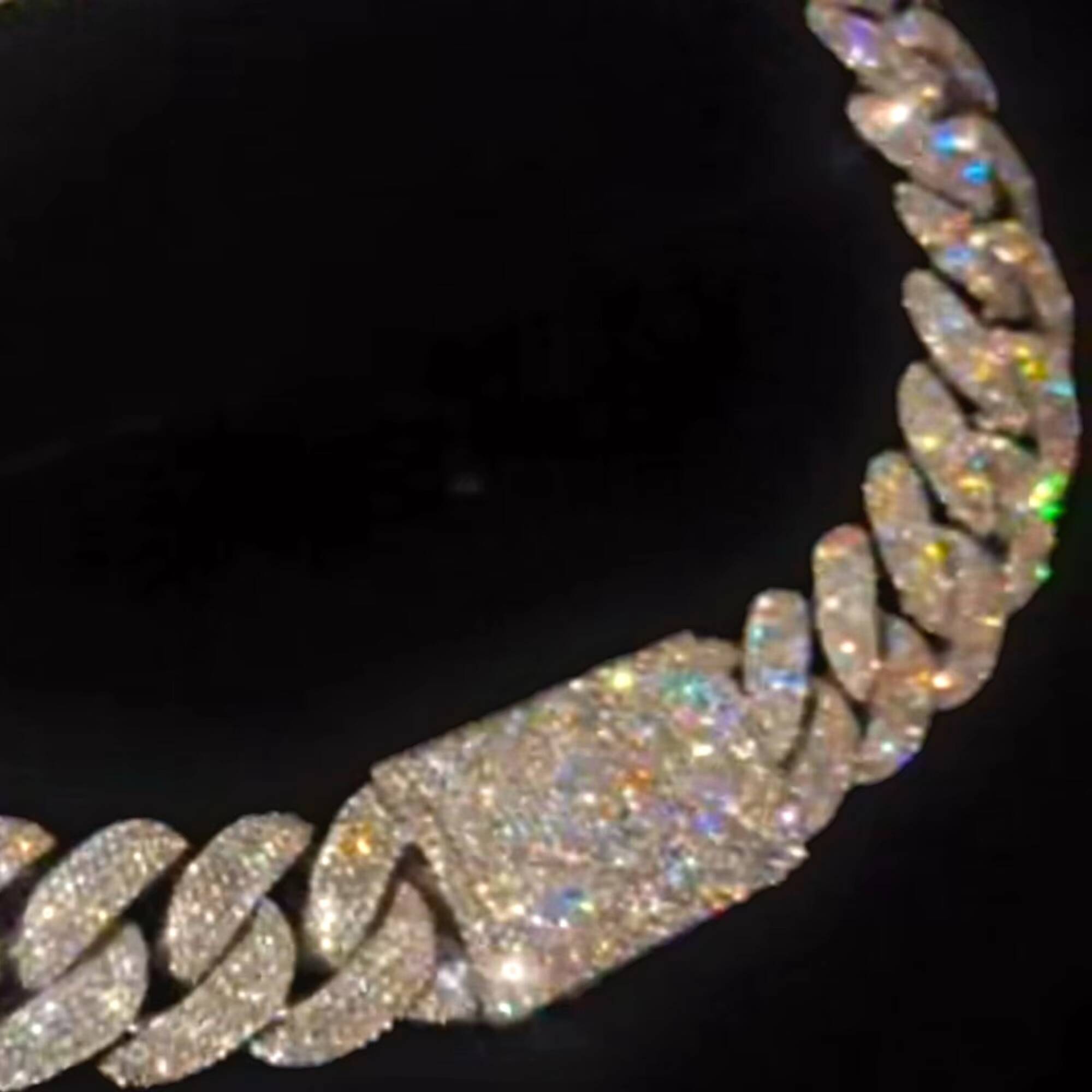 Customized 20 mm Cuban Link Moissanite Diamond Chain High Quality 925 Sterling Silver White Gold Diamond Chain