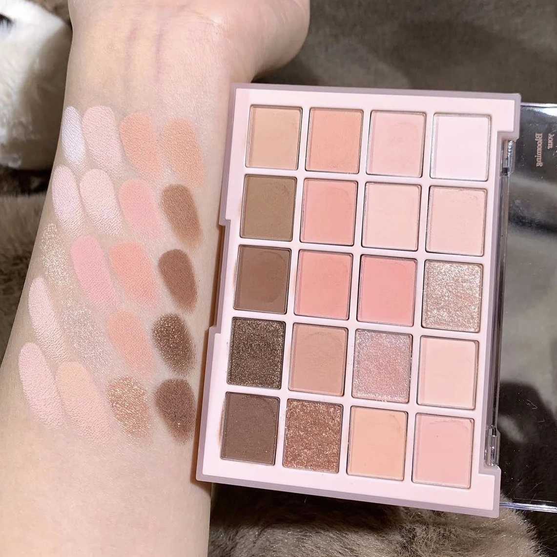 20 Colors Coral Glitter Eyeshadow Makeup Pink Rose Eyeshadow Palette Low Saturation Nude Brown Matte Eyeshadow Korean Cosmetics W250722