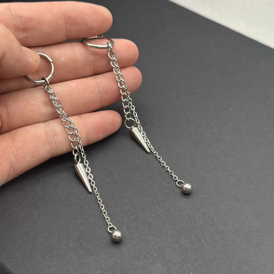 2K Kpop Grunge Stainless Steel Spike Dangle Earrings Grunge Aesthetic Emo Long Tassel Chain Spiked Earrings for Women XJ250722
