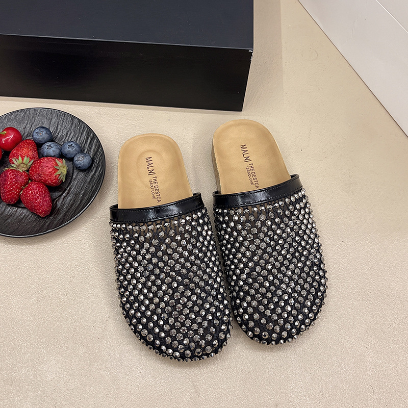 Luxury Brand Designer Shoes French Style Rhinestone Flat Slippers For Women 2025 New Retro Fashion Elegant Comfortable Closed-Toe Half Slippers With D