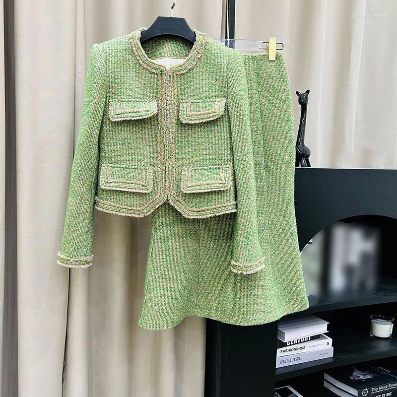 Two Piece Dress Fashionable And Elegant Retro Celebrity High-end Temperament Design Sense Gem Green Small Fragrance Jacket Skirt Suit