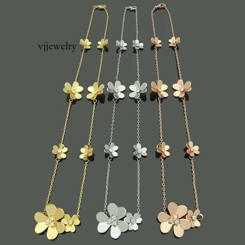 Elegant Letter Flower Titanium Steel Necklace MicroInlaid Zircon er Pendant with Gift Box Z250910