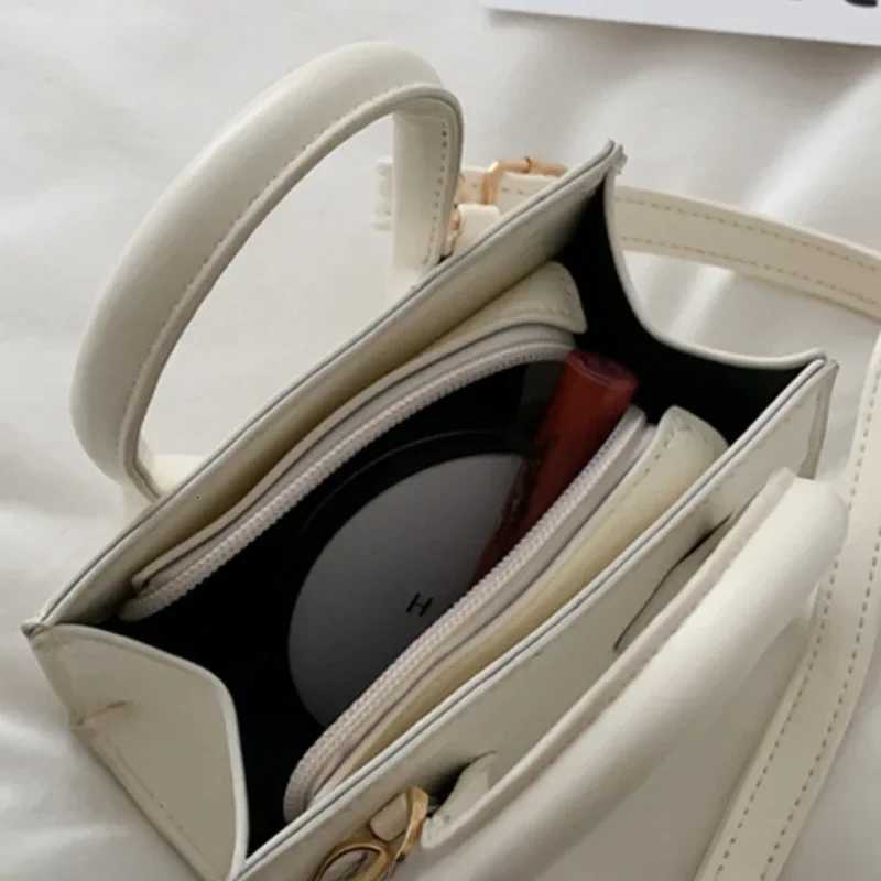 Small Square Bag New Popular Retro Mini Handbag Literary Crowds Shoulder Messenger Female Bag XJ250704