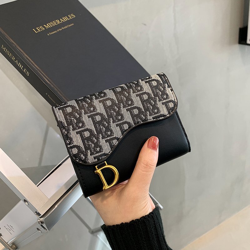 Premium European Style Women's Short Wallet - New Letter Print Slim ID & Card Holder, Boutique Design Money Organizer