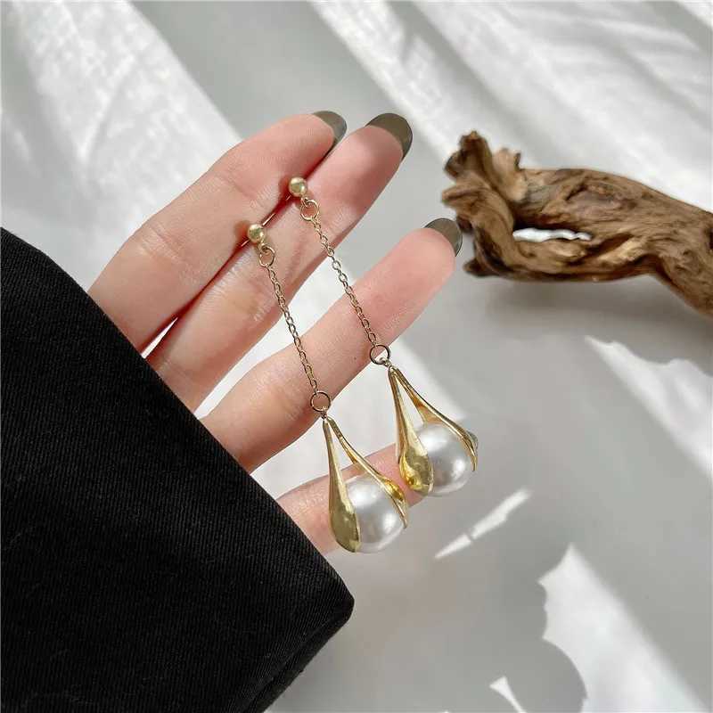 New Long Tassel Earrings Temperament Women Dangle Earrings Simulated Pearl Pendants Drop Earrings Engagement Ear Jewelry XJ250722