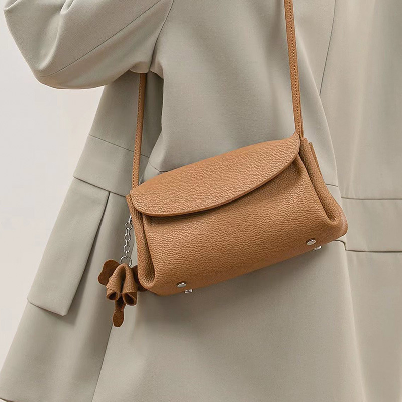 Summer new women's women's crossbody bag casual storage bag new designer bag niche commuting women's shoulder bag new lychee patterned 