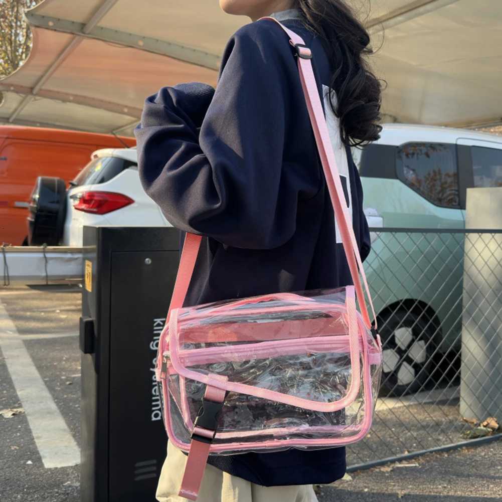 PVC Clear Crossbody Bag Fashion Shoulder Bag Adjustable Strap Stylish Crossbody Bag Waterproof for Concerts Sports Festivals XJ250704