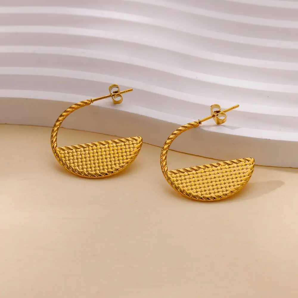 Fashion Tassel Earrings For Women Vintage Gold Color Stainless Steel Piercing Stud Ear Accessories Aesthetic Jewelry Party XJ250722