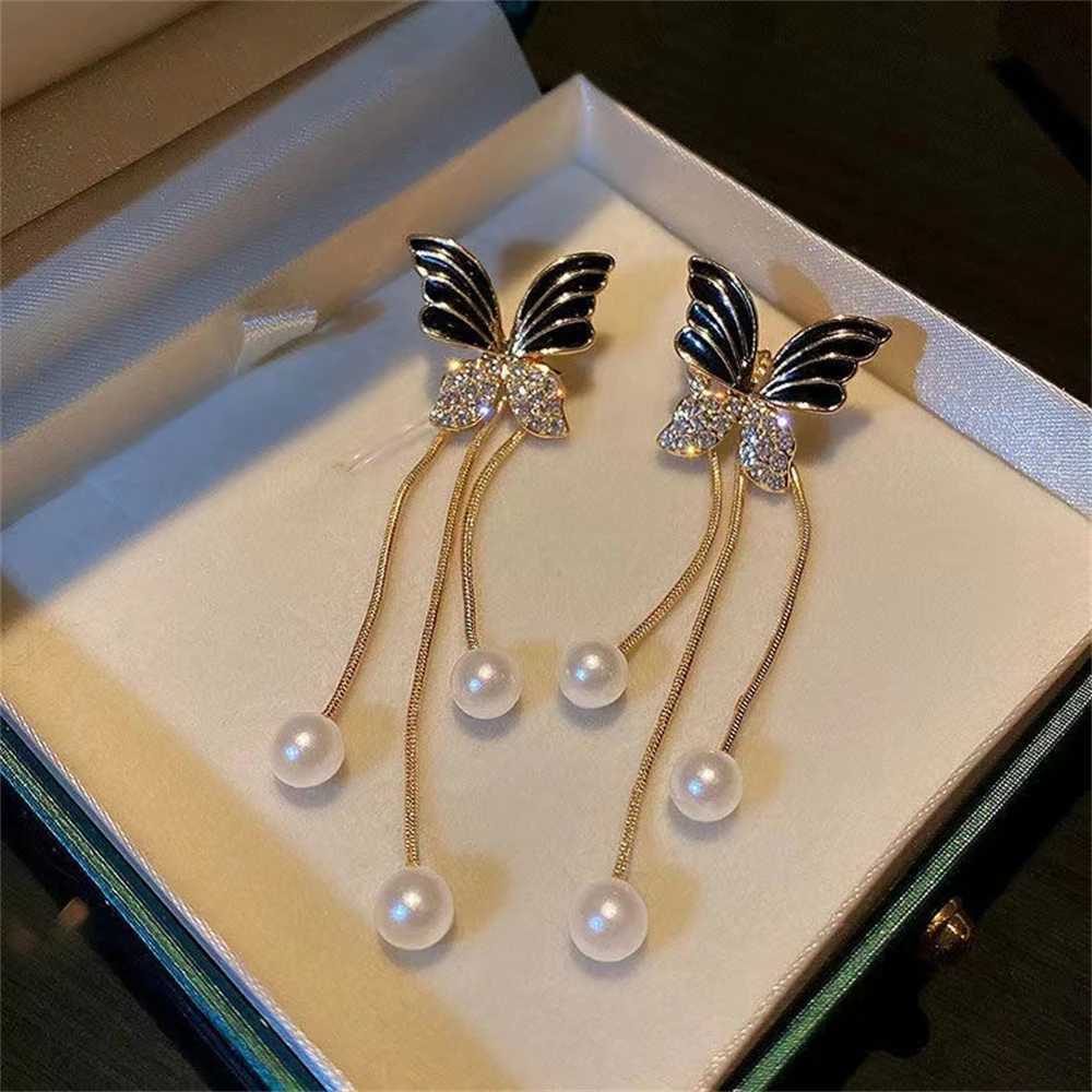 Korean Black Crystal Butterfly Pearl Tassel Earrings Fashion Punk Silver Color Long Chain Stud Earring Jewelry Gifts for Women XJ250722