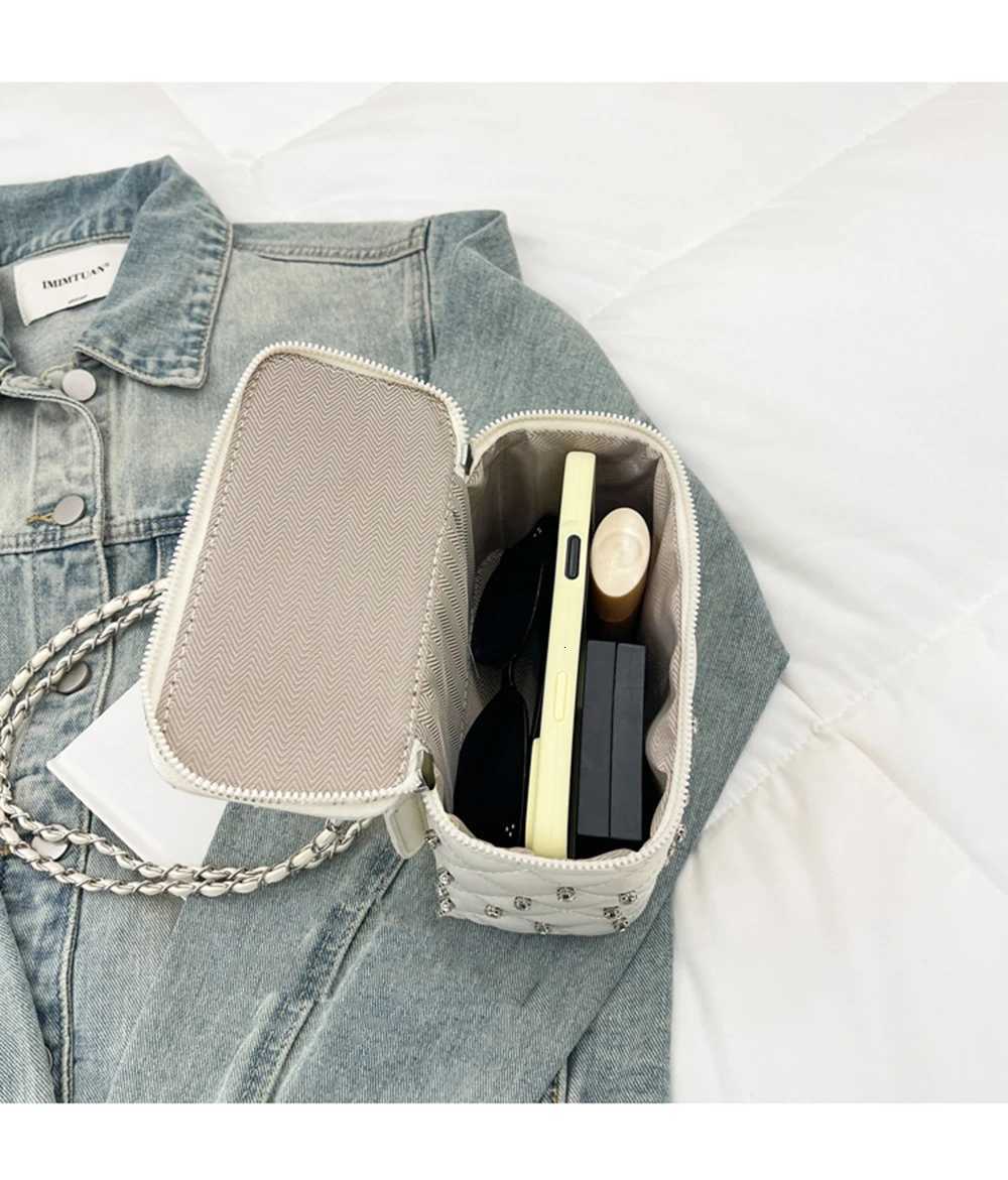 Fi Diamd-Grid Chain Handbag Wens Spring Summer Solid Color PU Leather Square Bag Simple Womens Crossbody Bags Y250722