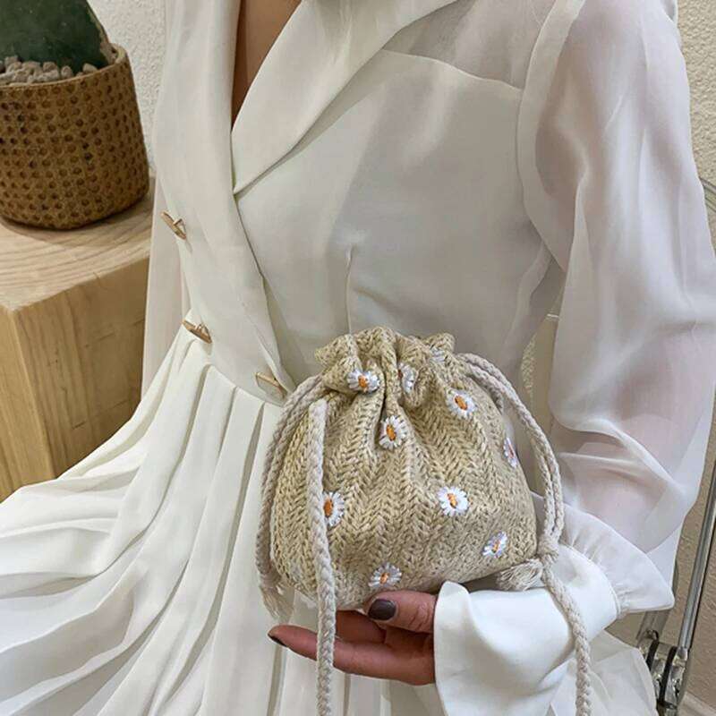 Straw Weave Bucket Rattan Women Summer Beach Bags Totes Casual Handbags Retro Mini Shoulder Messenger Bag