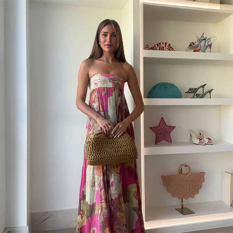 2025 Chic Retro Floral Printed Sling Long Dress for Women Sexy Backless High Waist Loose Maxi Dress Summer Evening Party Gowns XJ250722