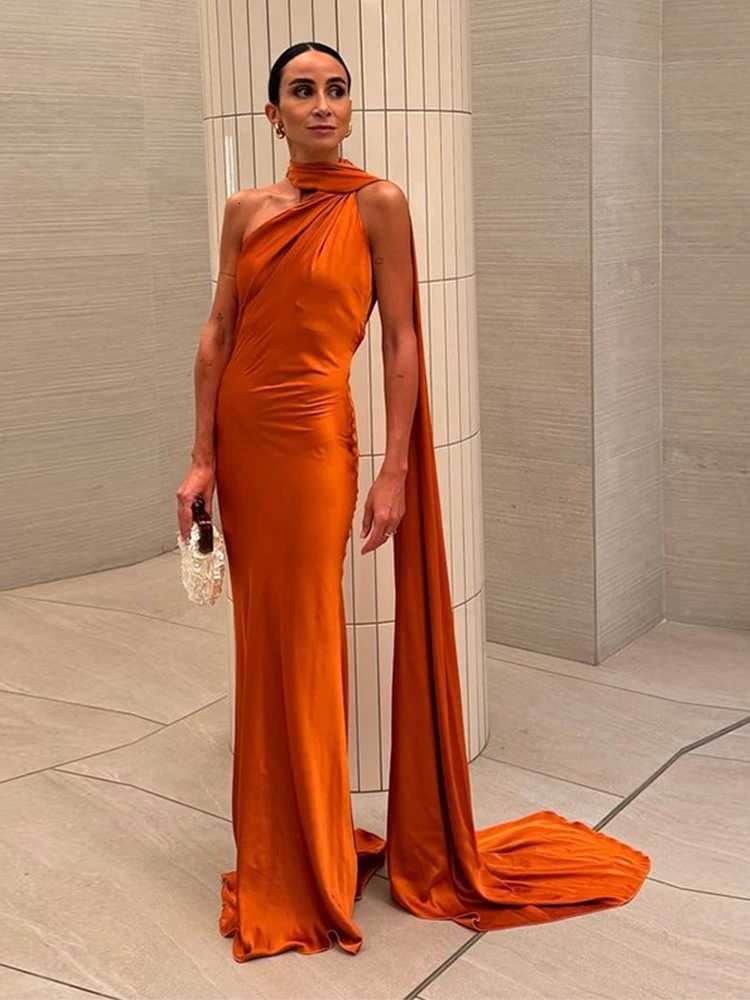 Fashion Solid Satin Halter Maxi Dress for Women Scarf Collar Backless Sleeveless Long Dress Lady Holiday Evening Party Dresses XJ250722
