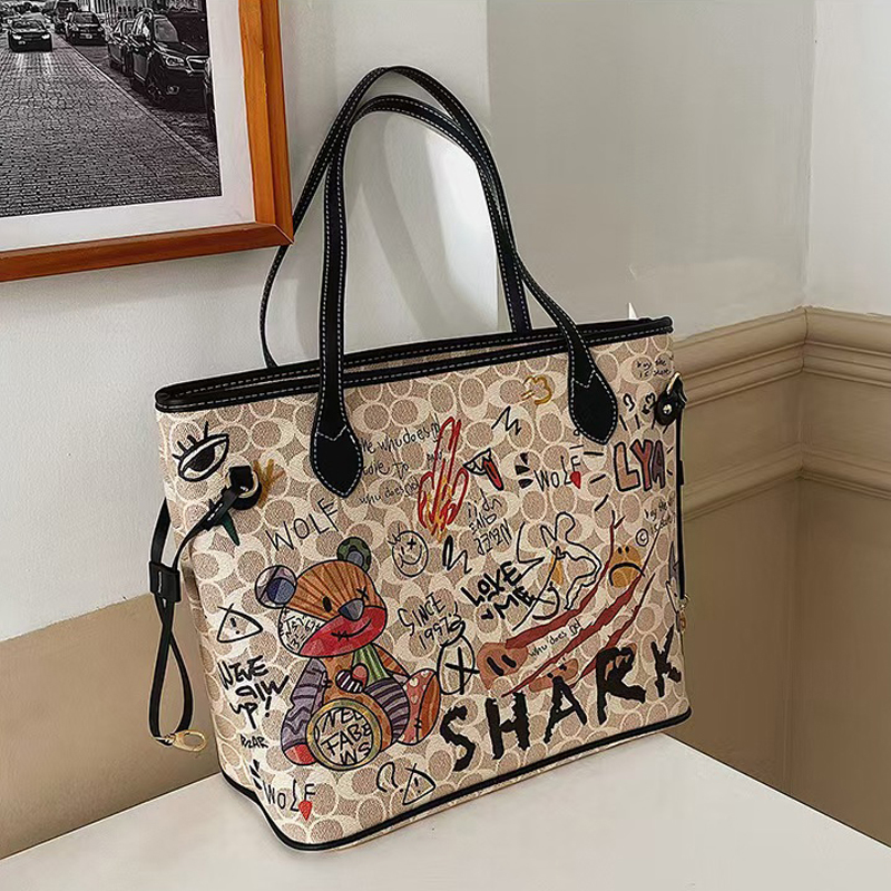 Designer Bag Shoulder Bag Luxury Bag Crossbody Purse Designer temperament graffiti cylindrical everything stylish single shoulder crossbody bagssss