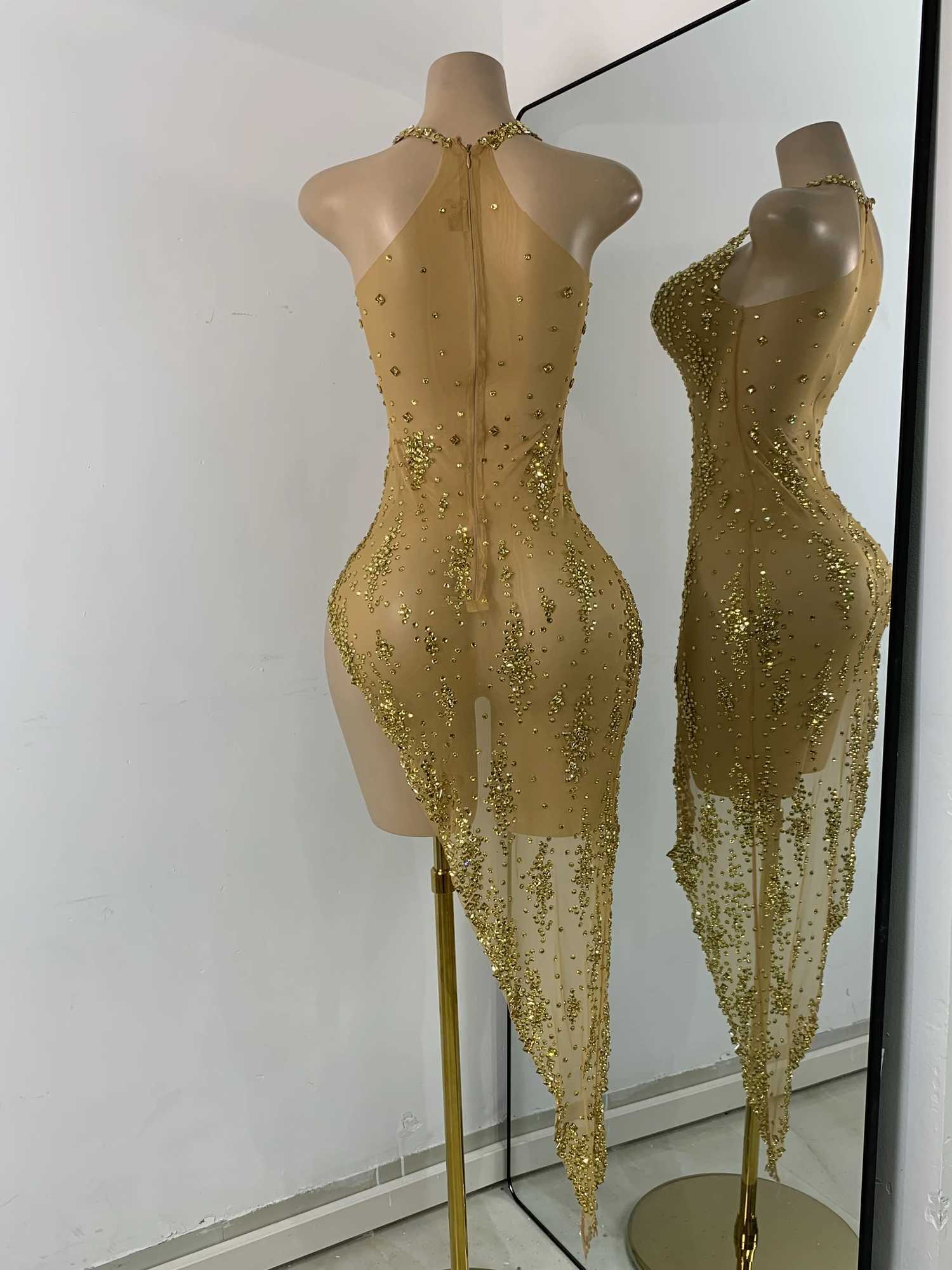 Sparkly Gold Design Evening Party Dress Luxury Rhines See Through Sexy Womens Clothing Mesh Stretch Birthday Dresses XJ250722