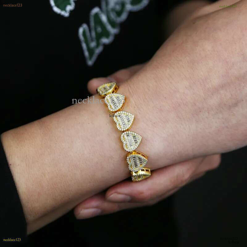 Luxury designer Heart-shaped tennis Bracelet Women's full Spread Ice Out VVS Moissanite Bracelet Hip Hop Jewelry Gift Free shipping