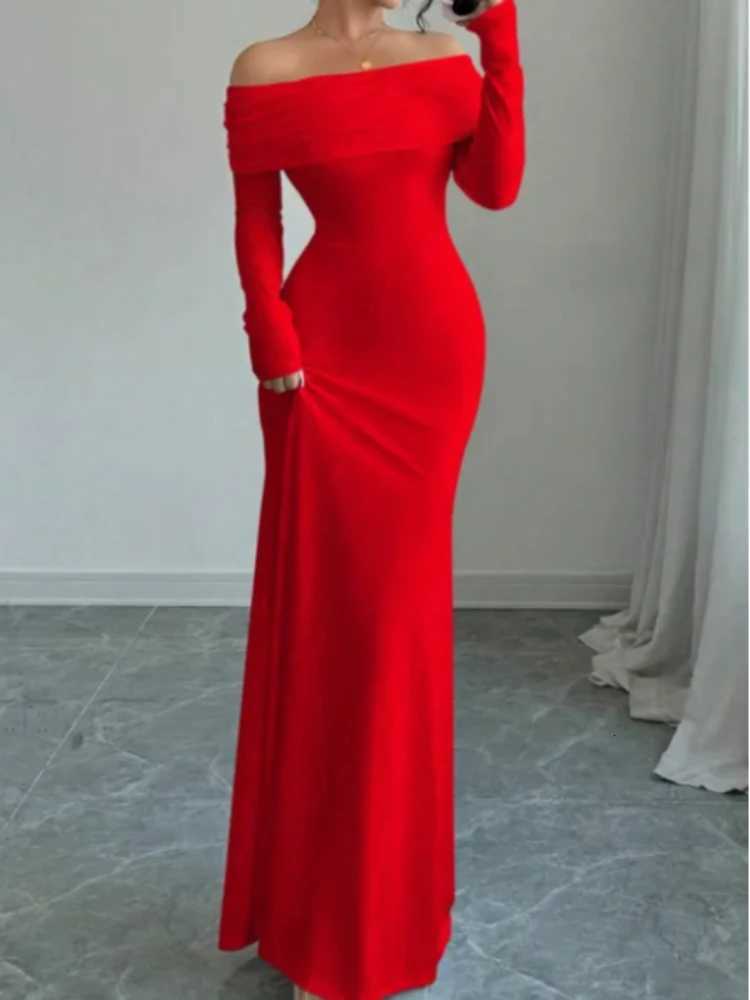 2025 European and American Cross-border Spring/Summer New French Fashion One Piece Collar Slim Fit High Waist Sexy Banquet Dress XJ250722