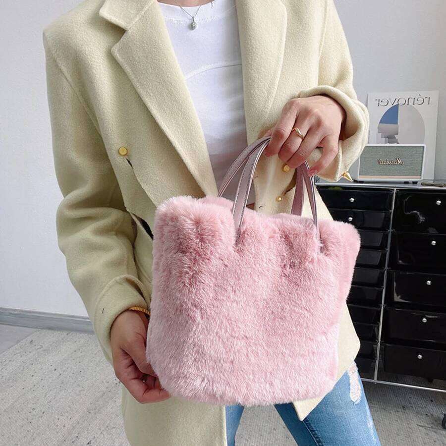 Winter Faux Fur Plush Tote Fashion Large Capacity Bucket Handbag Shoulder Messenger Bag For Women Casual Daily Shopping Bags