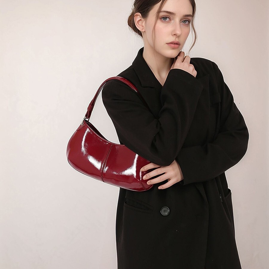 2025 autumn new crossbody bag elegant, fashionable, casual, niche design versatile handbag women's shoulder bag designer bag