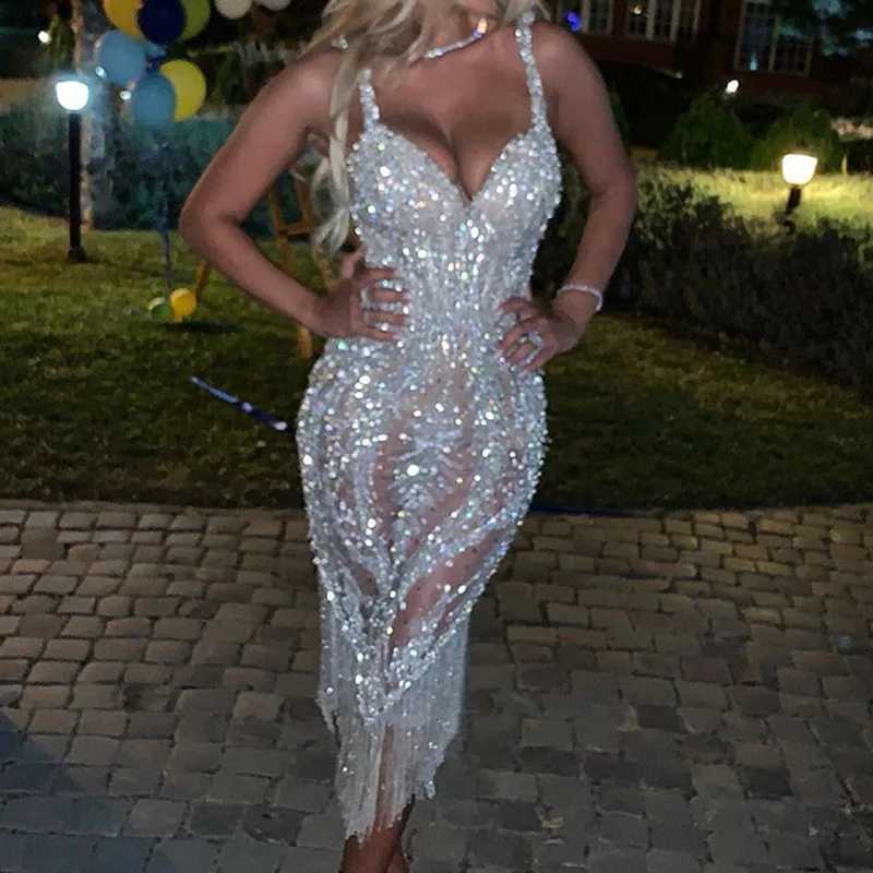Lady Deep V Strapless Tight Sequin Dress Chic Tassel Hip Wrap Club Dress Summer Sexy Sleeveless Slim Solid Evening Dress Vestido XJ250722