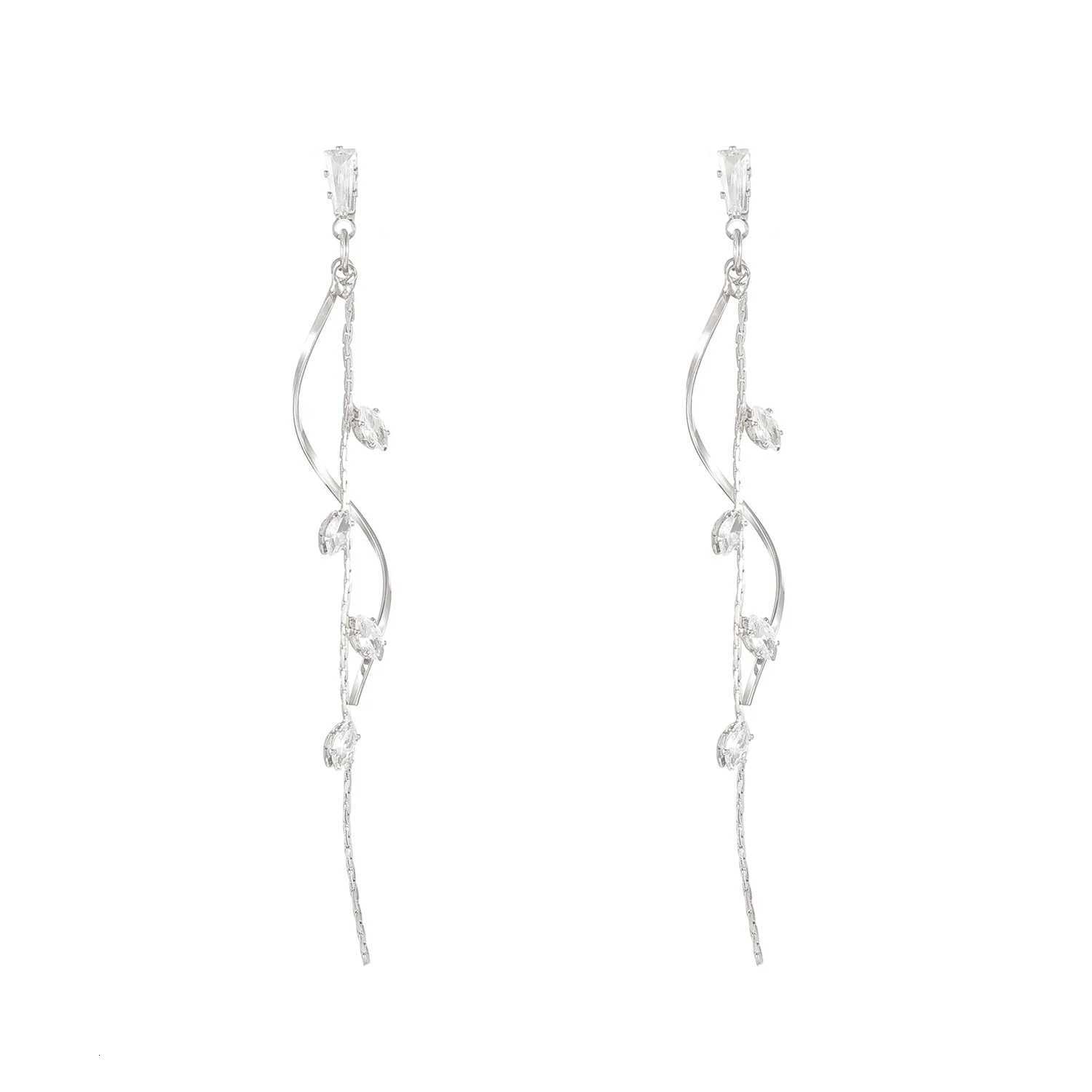925 Silver Needle Korean Fashion Long Crystal Tassel Earrings For Women Jewelry 2024 Trending Rotating Twisted Womens EarringsXJ250722