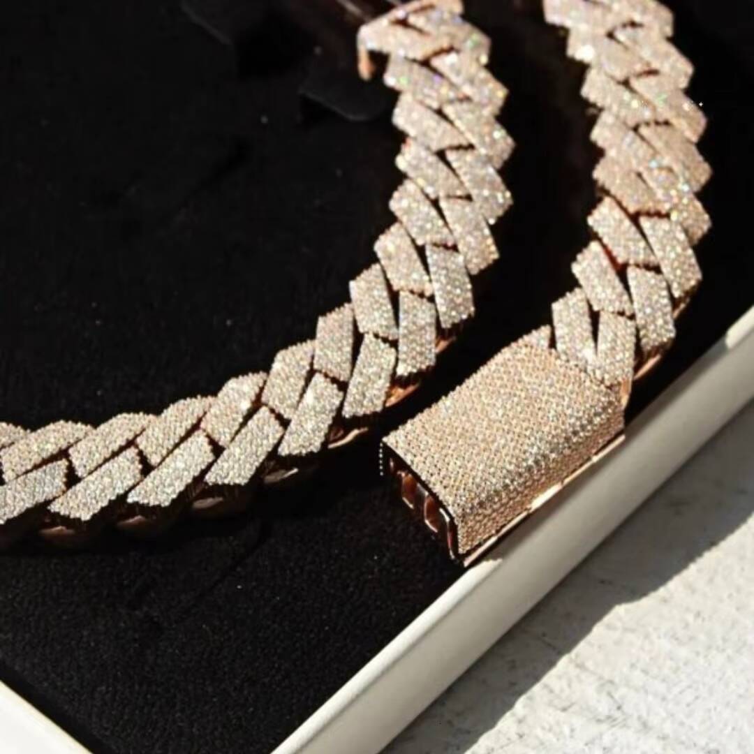 Luxury Moissanite Iced Out Cuban Link Chain for Men Hip Hop Jewelry 18K Gold Plated VVS Bling Choker Necklace Wholesale