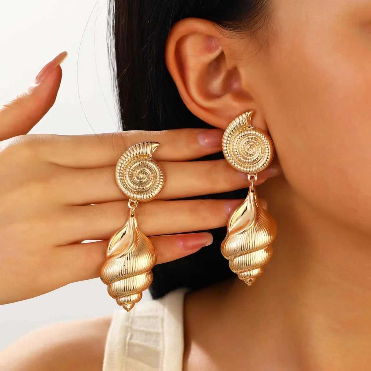 Boho Starfish Conch Splicing Tassel Pendant Earrings for Women Gold Color Female Earring Sweet Ocean Series Jewelry Accessories XJ250722